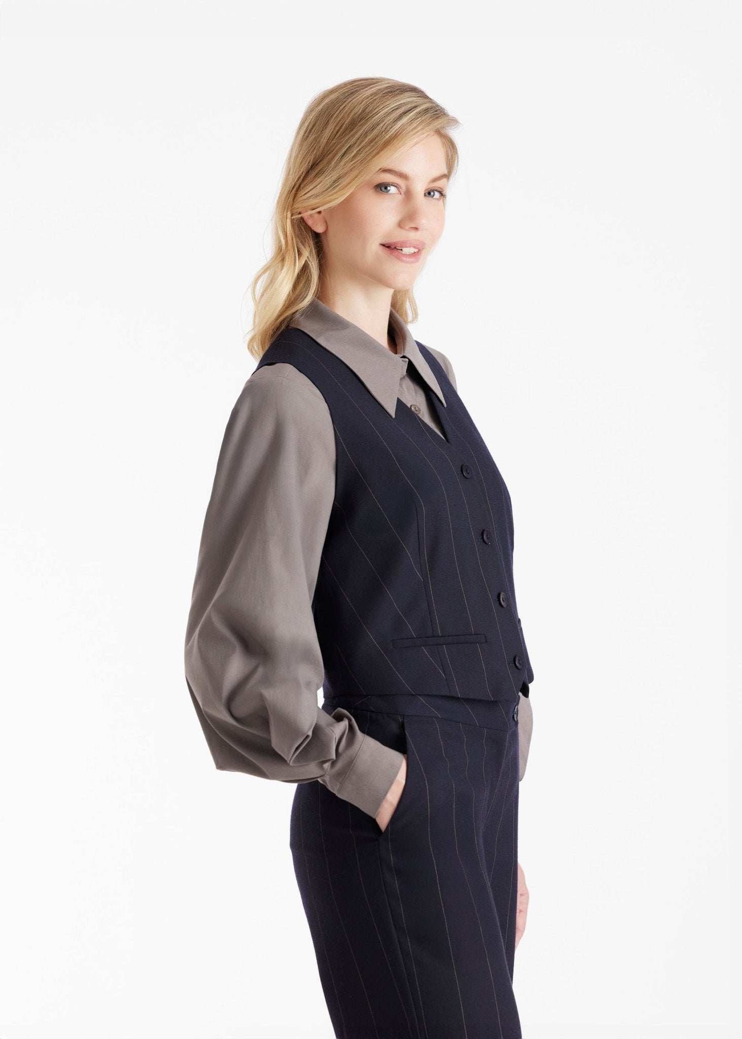 Anzugweste TESCAWE mit V-Ausschnitt, Knöpfen und Nadelstreifen in Dunkelblau