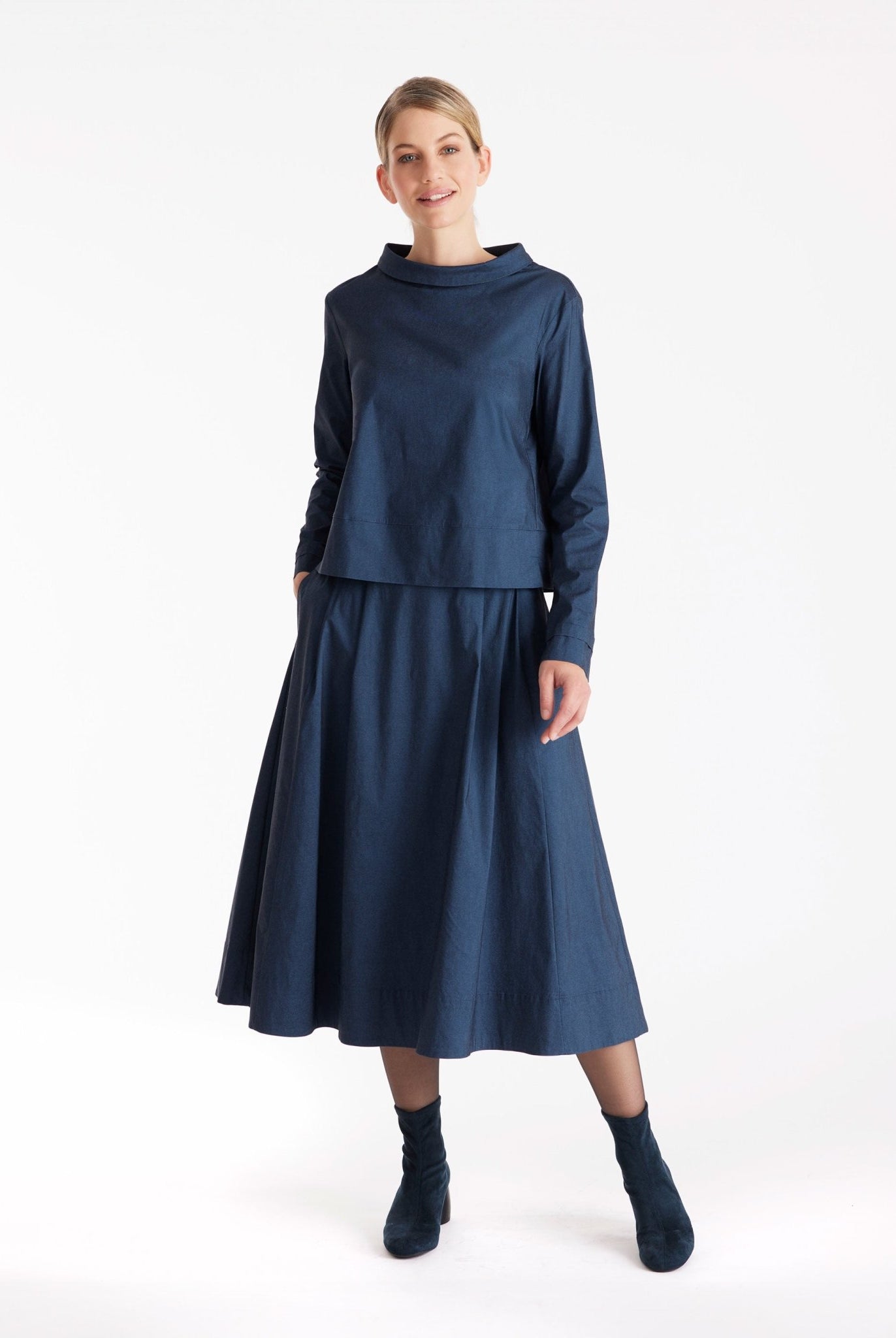 Bluse JURAMO mit Stehkragen und langen Armen in Blau