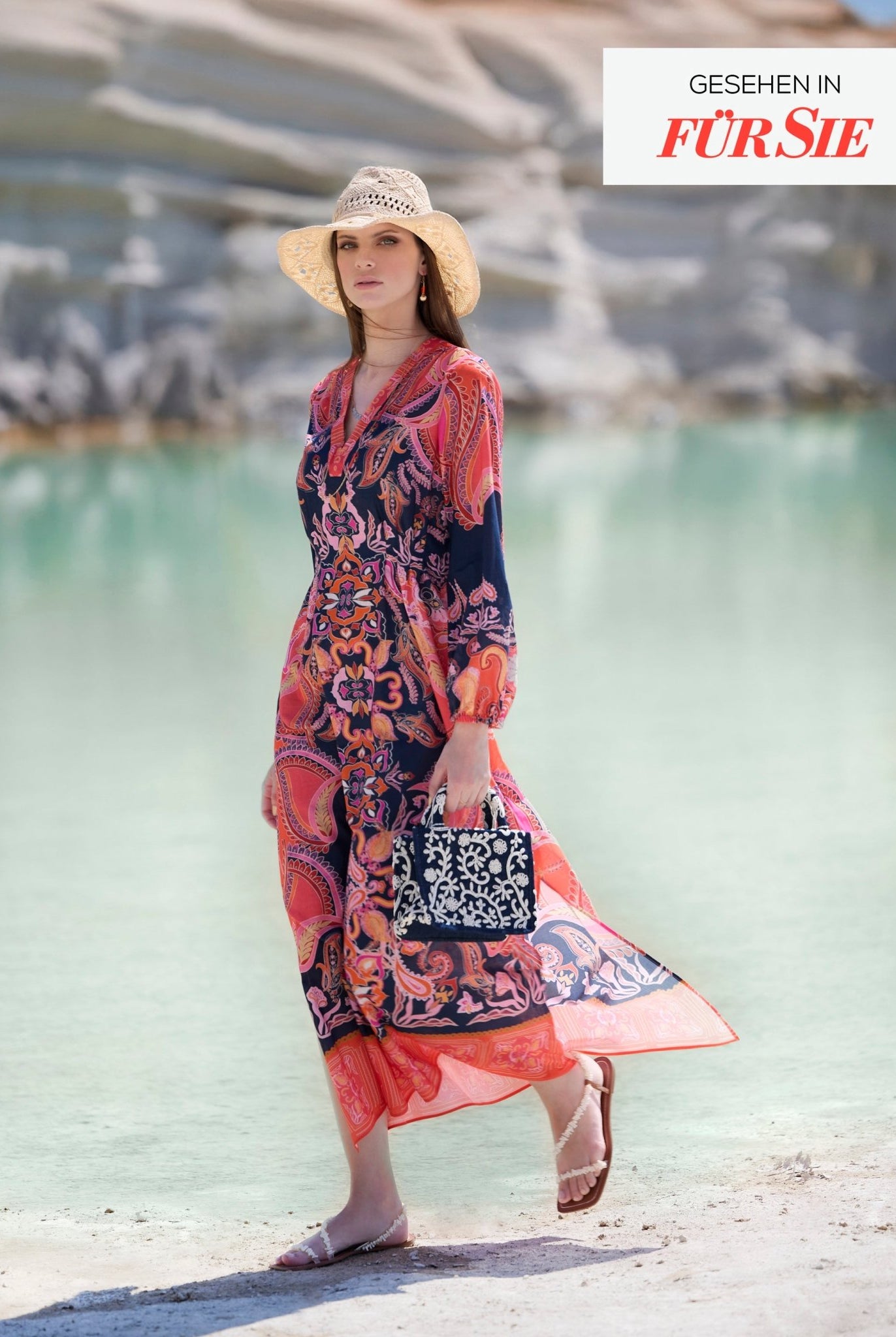 Coming Soon! Langes, tailliertes Kleid YIJE aus 100 % Baumwolle - FOX'S - Fashion