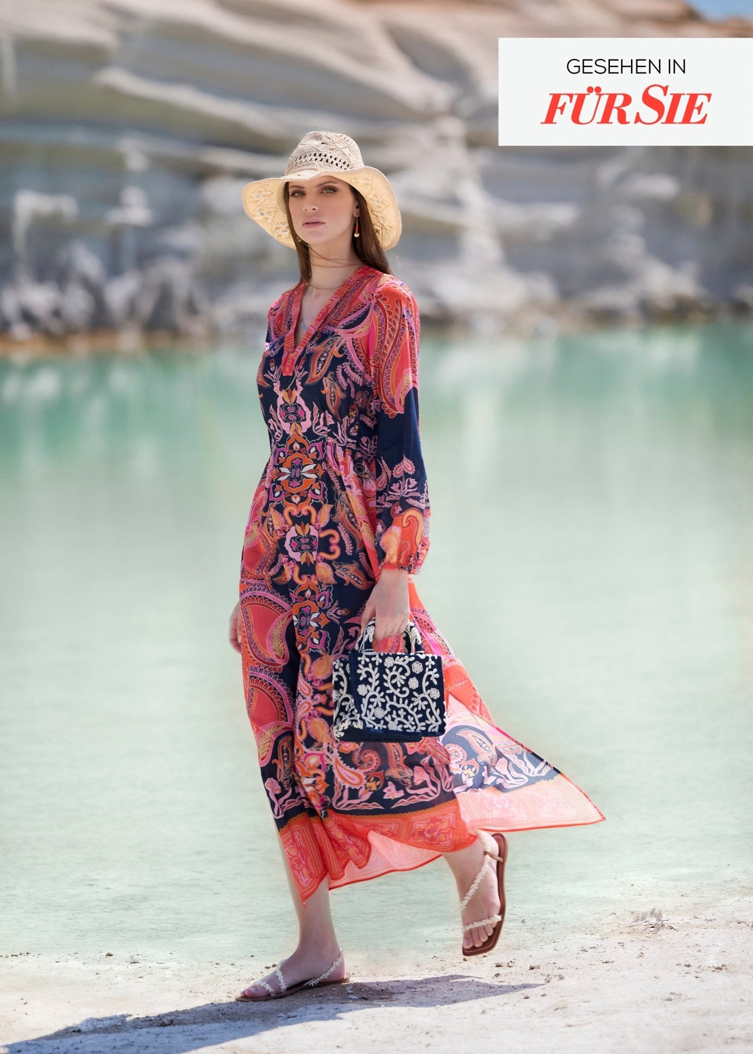 Coming Soon! Langes, tailliertes Kleid YIJE aus 100 % Baumwolle - FOX'S - Fashion