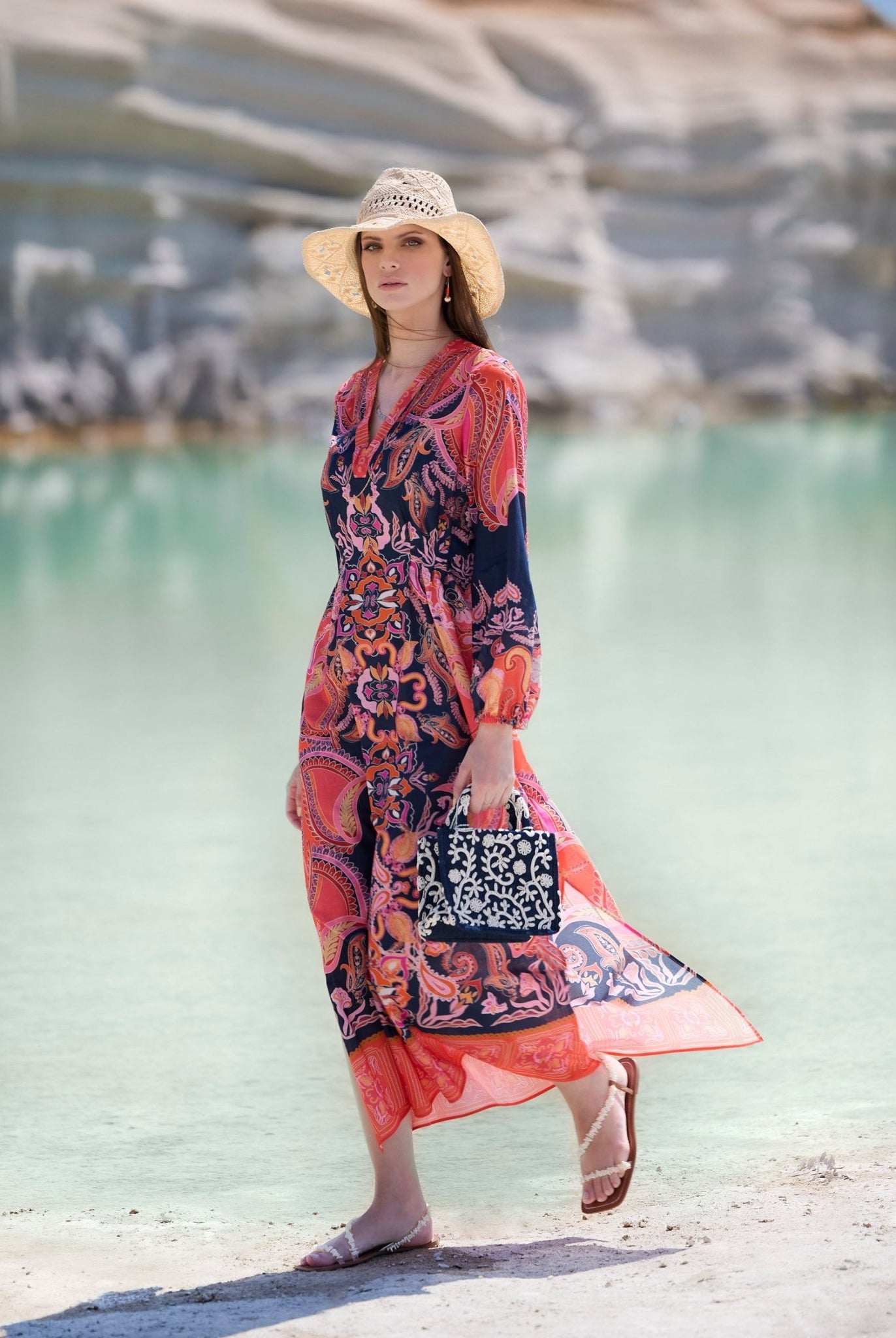 Coming Soon! Langes, tailliertes Kleid YIJE aus 100 % Baumwolle - FOX'S - Fashion