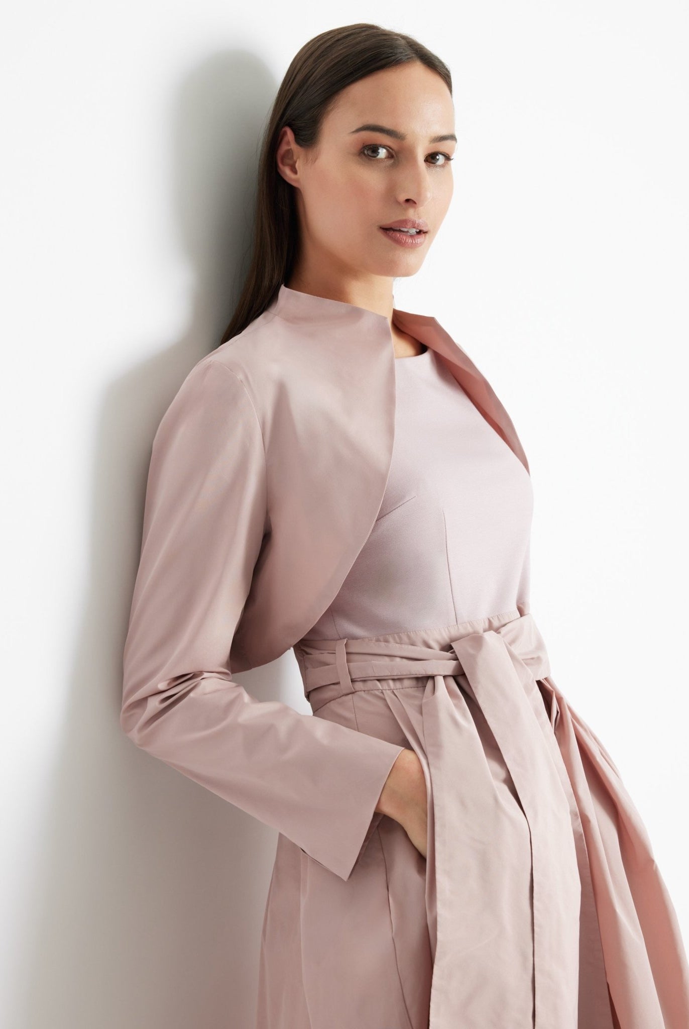 Gerader Bolero SUBOLI aus Taft ohne Verschluss - FOX'S-Fashion
