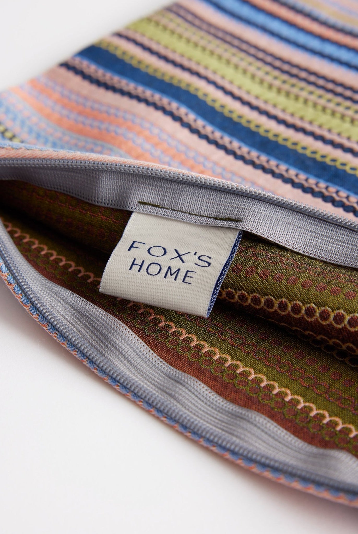 Gewebte Dekokissenhülle ELENA in edlem Jacquard aus Baumwoll - Mix - FOX'S - Fashion