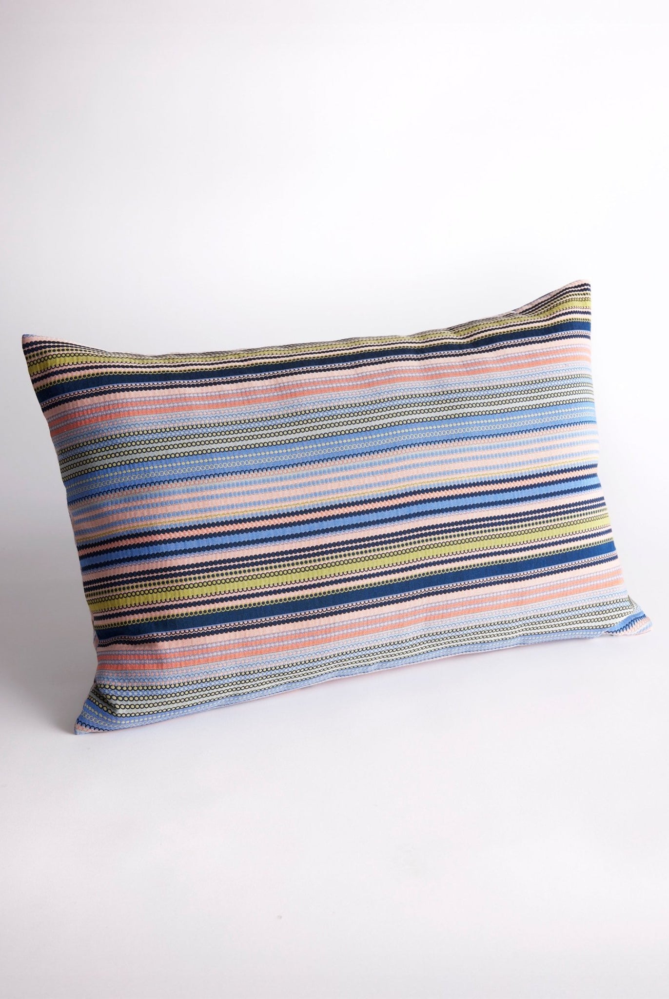 Gewebte Dekokissenhülle ELENA in edlem Jacquard aus Baumwoll - Mix - FOX'S - Fashion