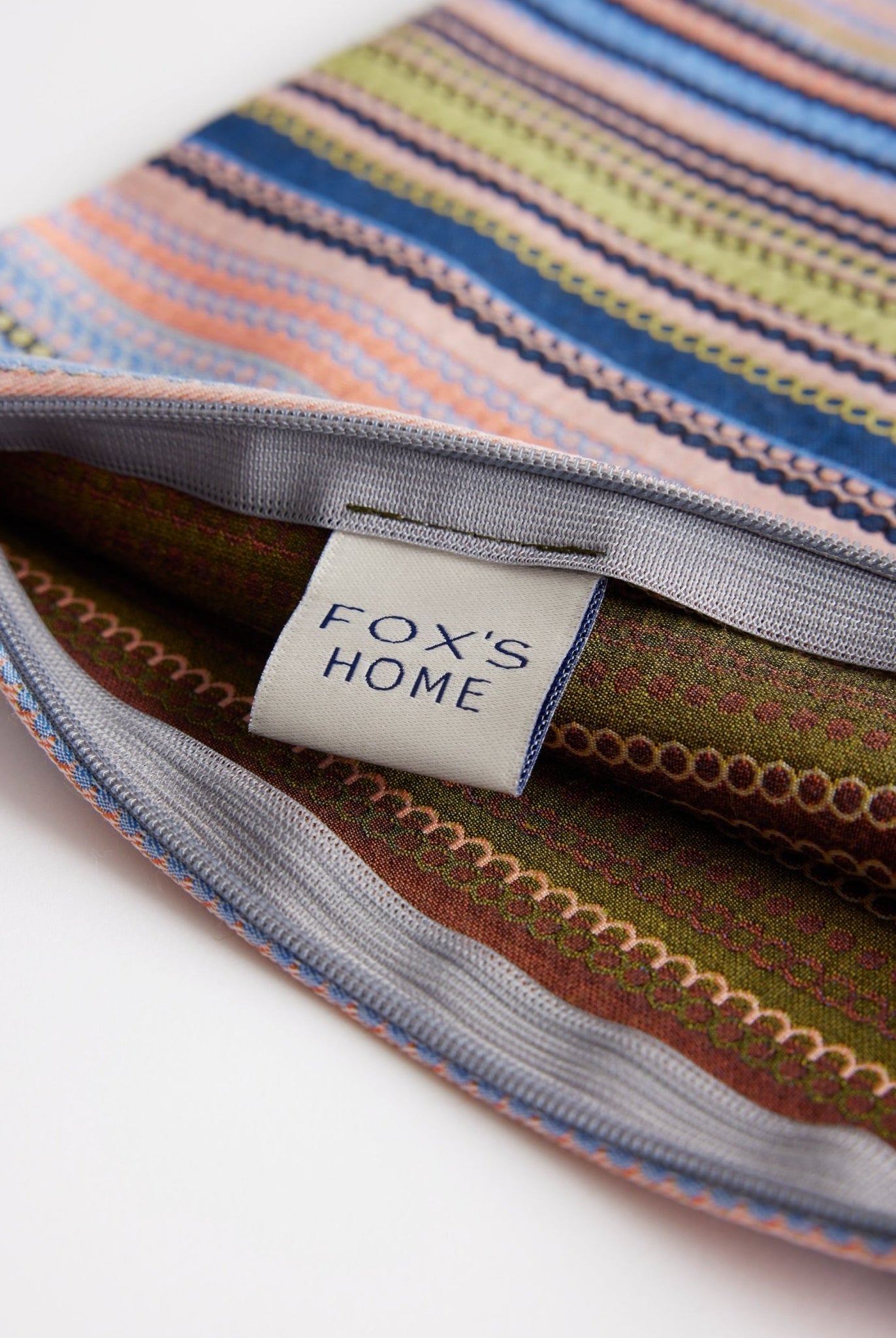 Gewebte Dekokissenhülle ELENA in edlem Jacquard aus Baumwoll - Mix - FOX'S - Fashion