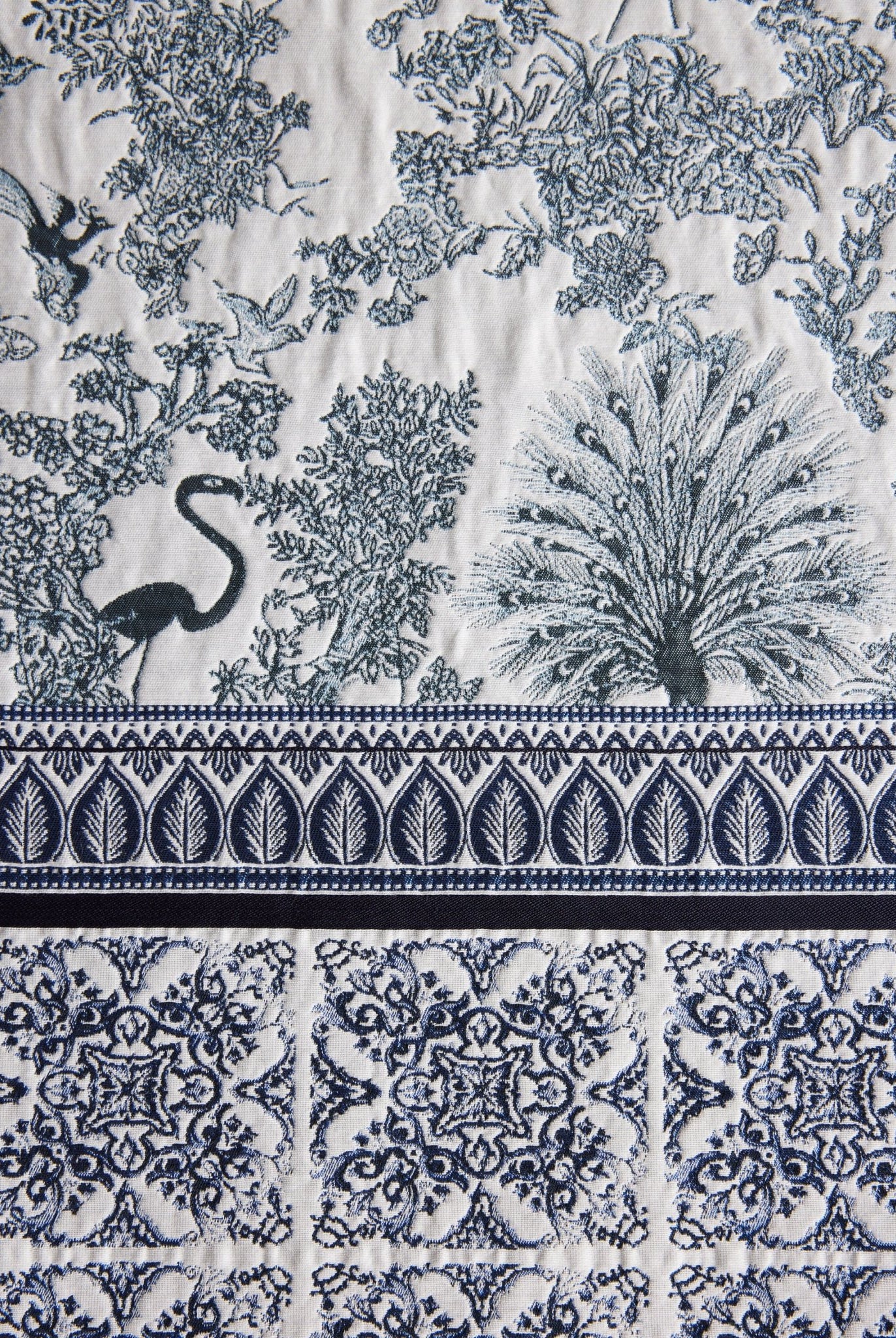 Gewebte Dekokissenhülle EVELIN in edlem Jacquard aus Baumwoll - Viskose - Mix - FOX'S - Fashion