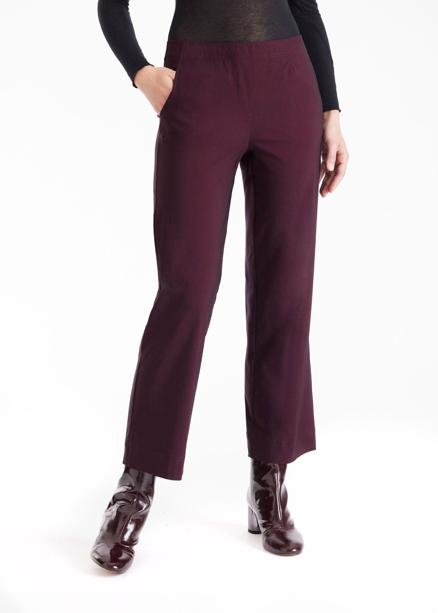 Hose JISTRA in 7/8-Länge mit geradem Bein und seitlichen Eingrifftaschen in Dunkelrot