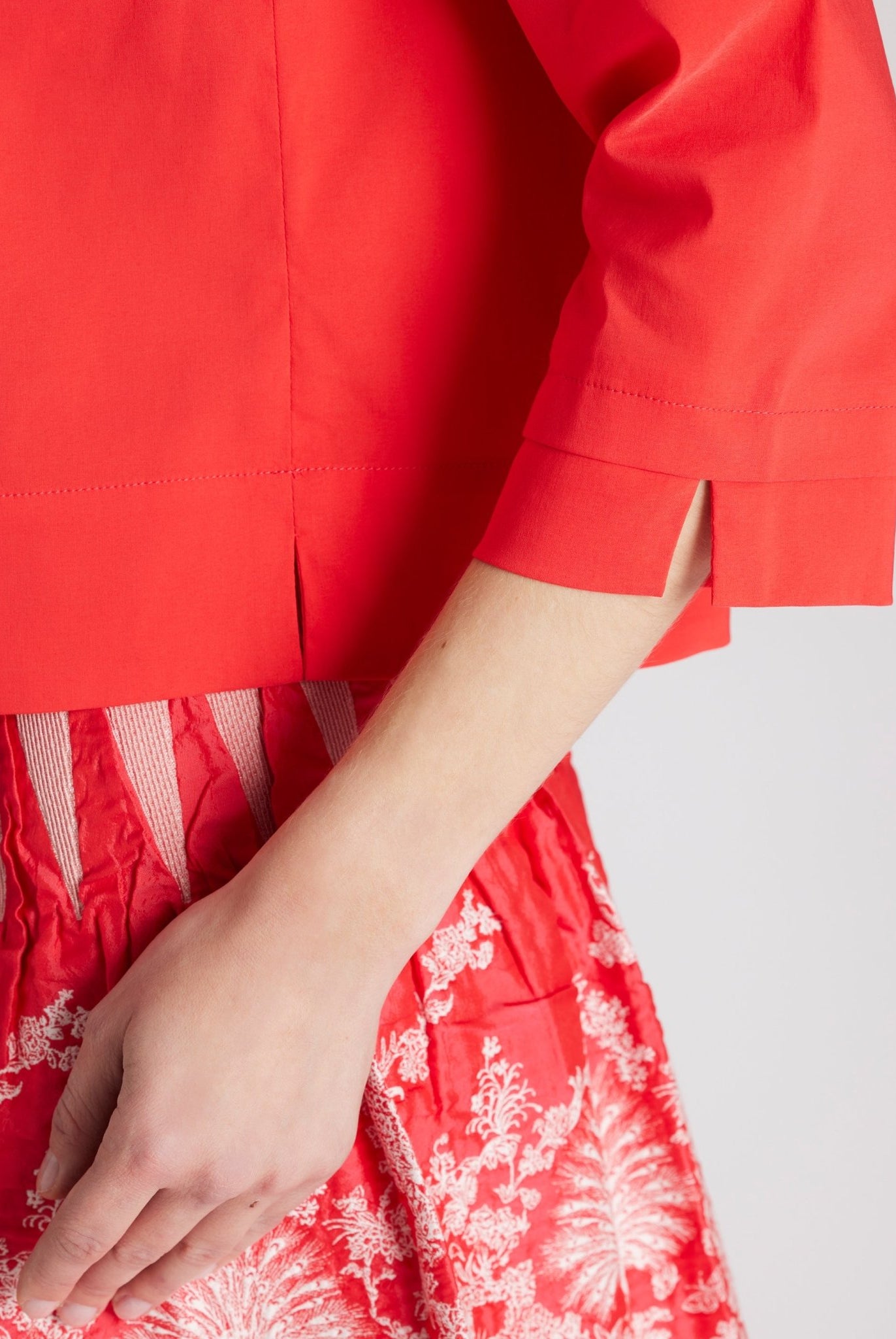 Kastige Bluse BUSHAKTY aus leichtem Baumwollmix mit Stretch - FOX'S - Fashion