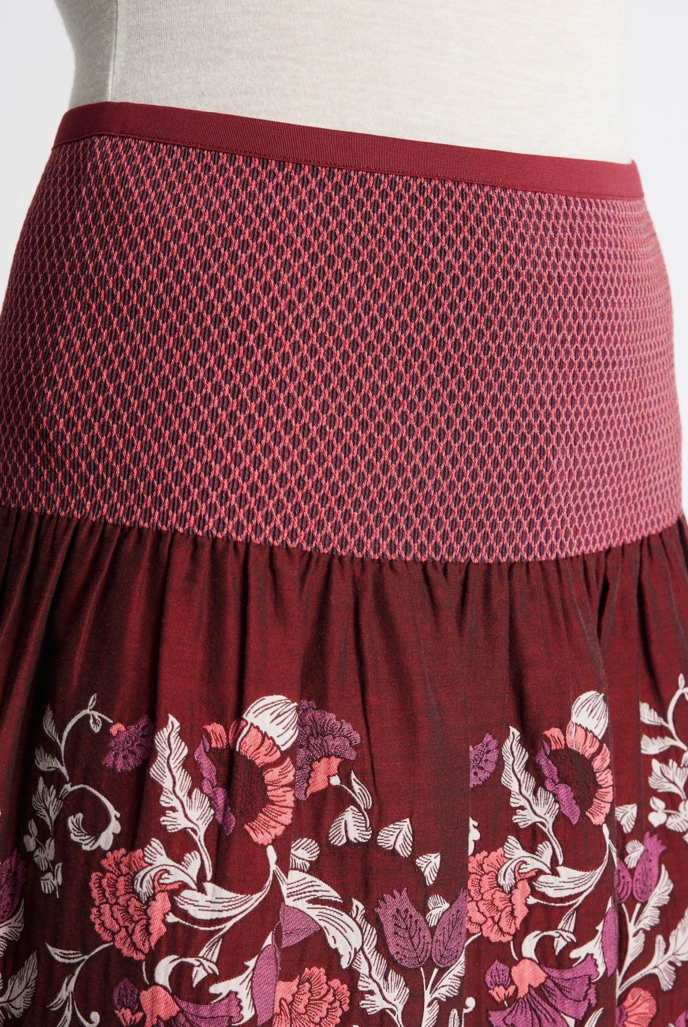 Kurzer One Size Rock LACROS-W mit Gummibund und Muster in Bordeaux