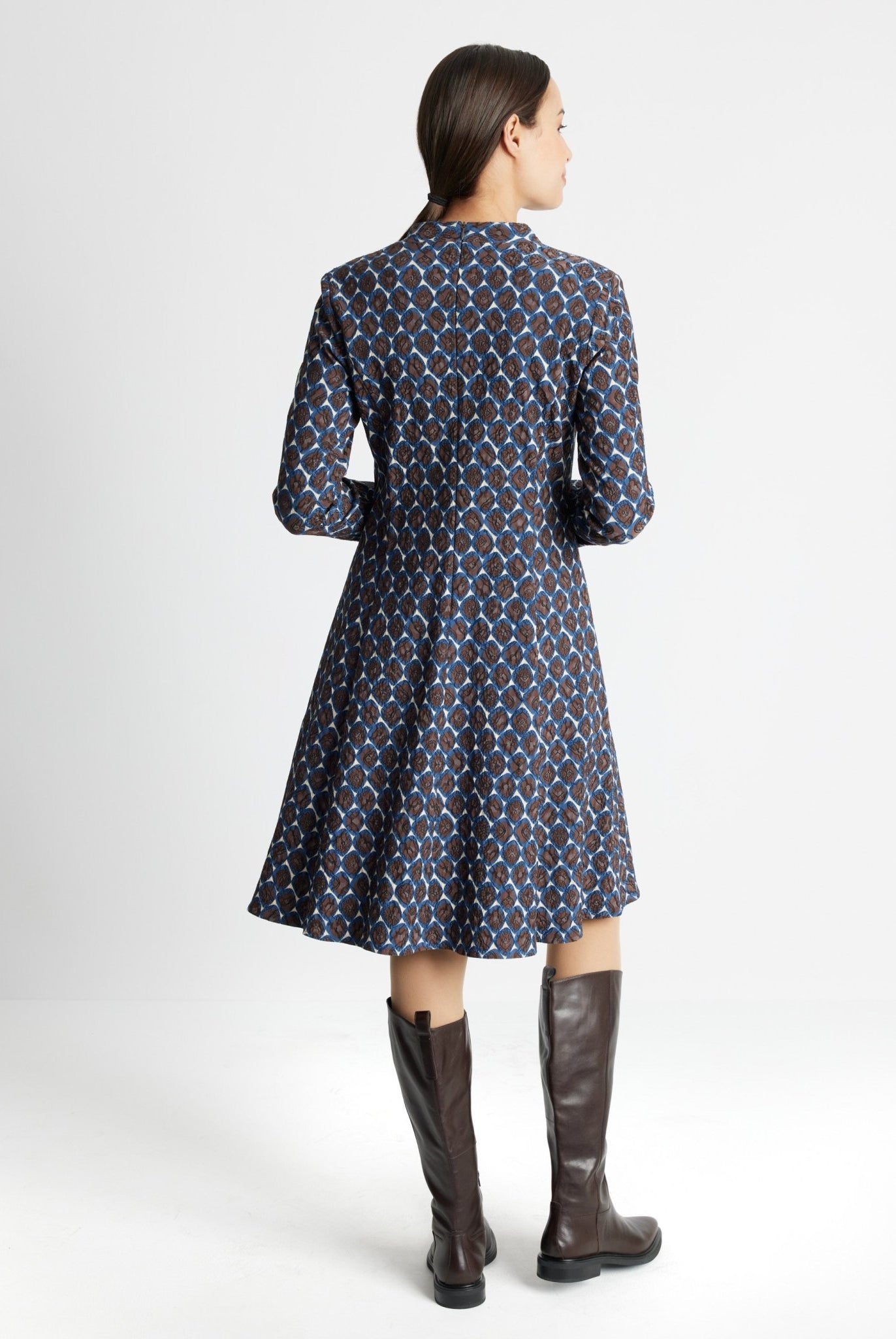Kurzes Kleid ERAYSA aus Viskose-Mix - FOX'S-Fashion
