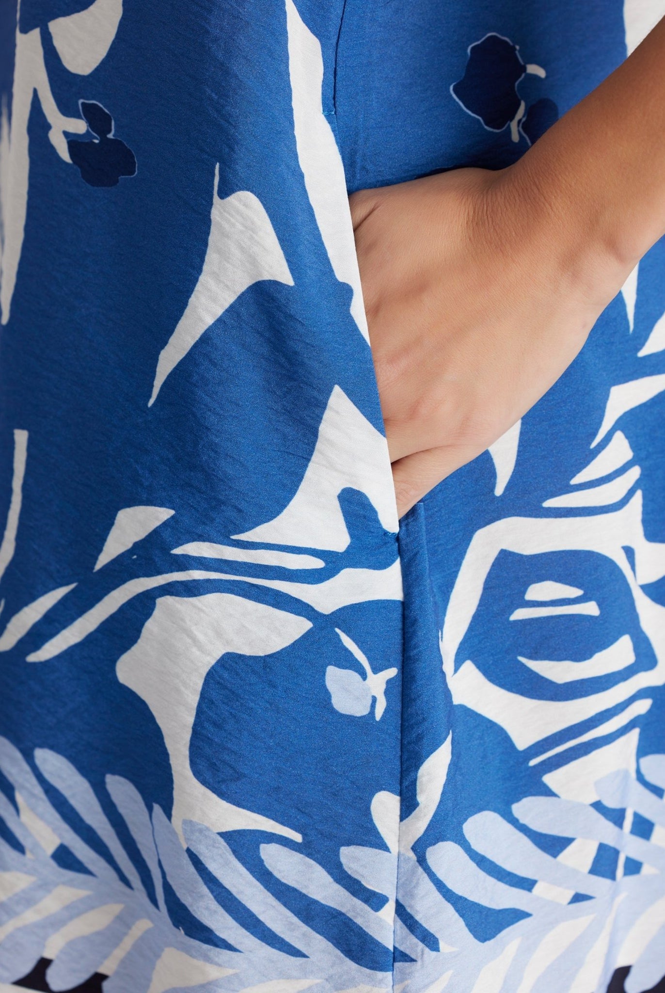 Kurzes Kleid PAJIVI aus EcoVero - Viskose in A - Linie - FOX'S - Fashion