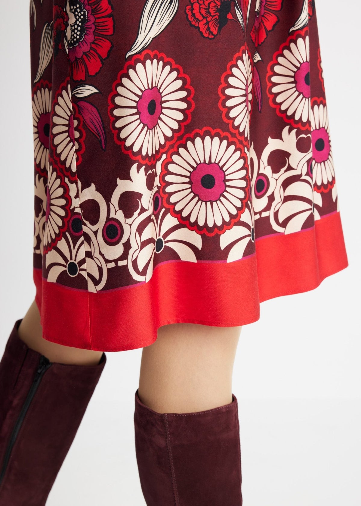 Kurzes Kleid VALUNA aus 100 % Viskose in leichter A-Linie - FOX'S-Fashion