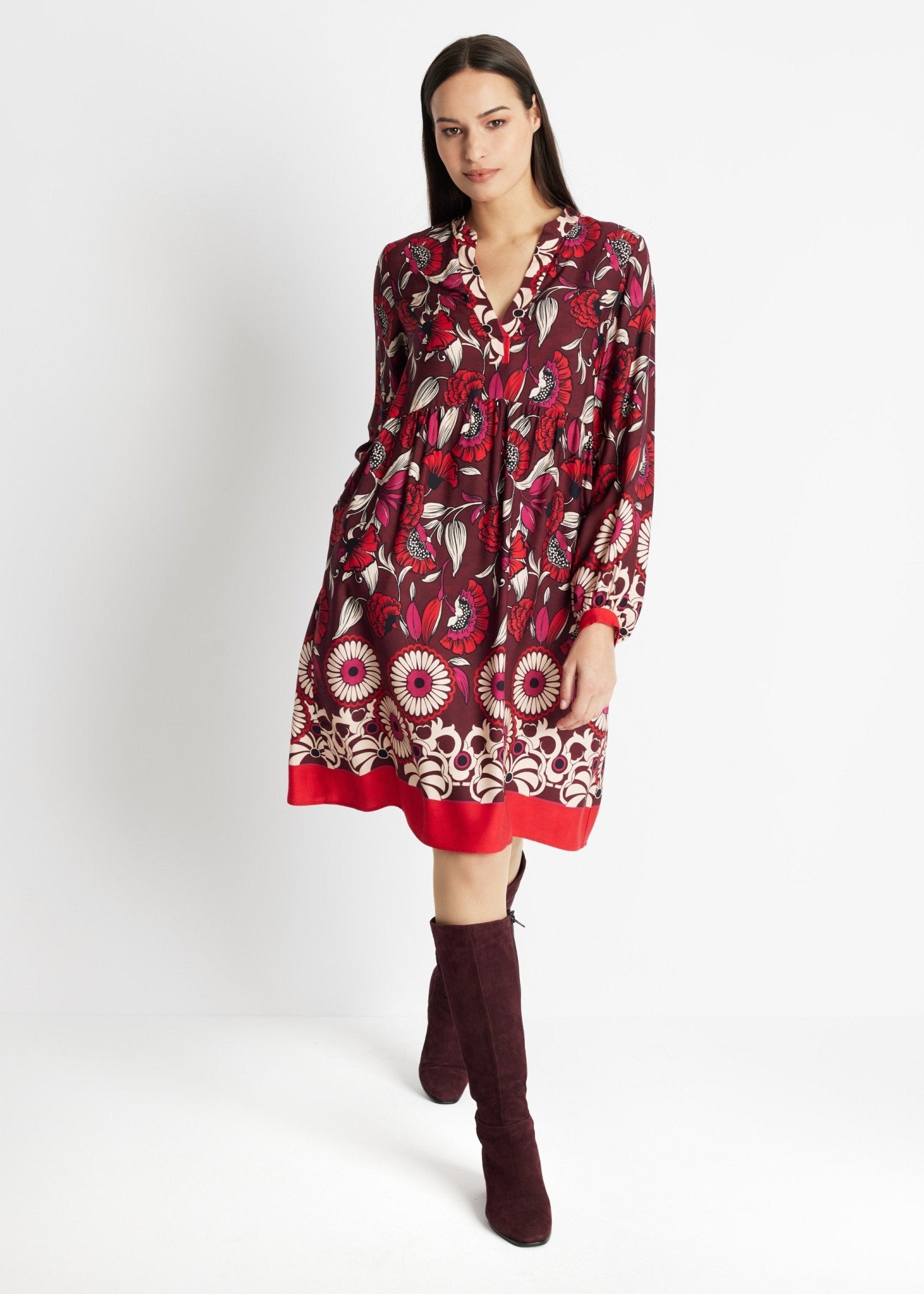 Kurzes Kleid VALUNA aus 100 % Viskose in leichter A-Linie - FOX'S-Fashion