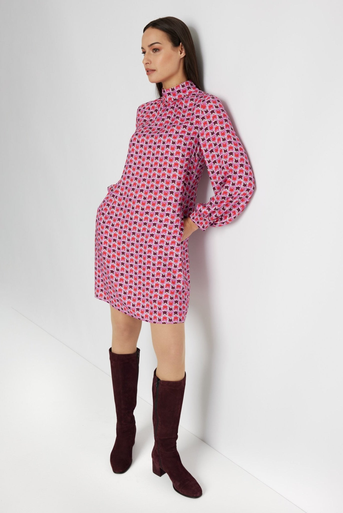 Kurzes Kleid VYBYLIA aus 100 % Viskose in A-Linie - FOX'S-Fashion