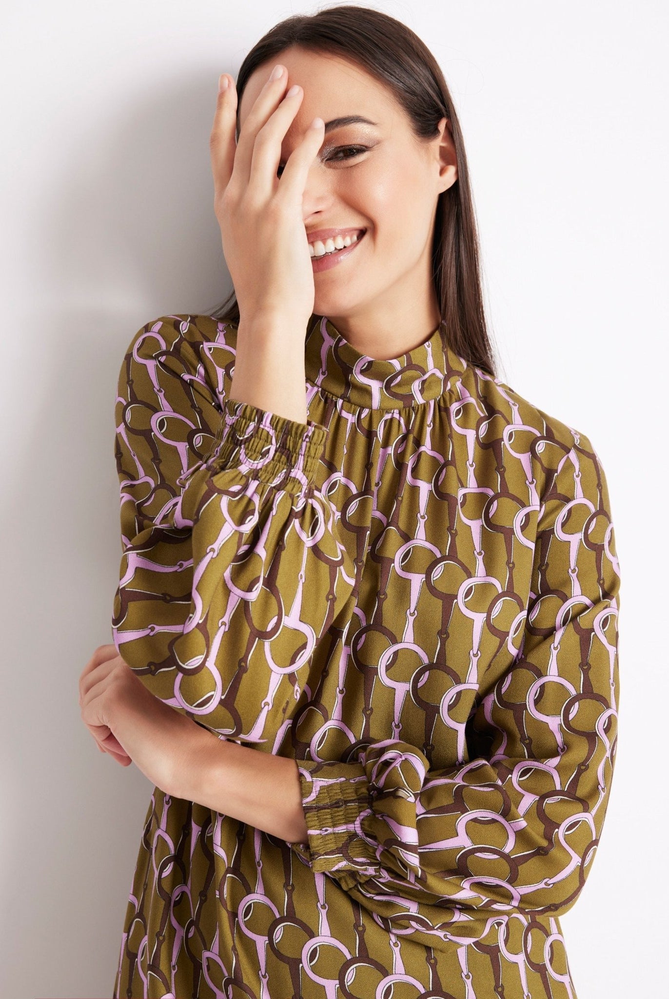 Kurzes Kleid VYBYLIA aus 100 % Viskose in A-Linie - FOX'S-Fashion