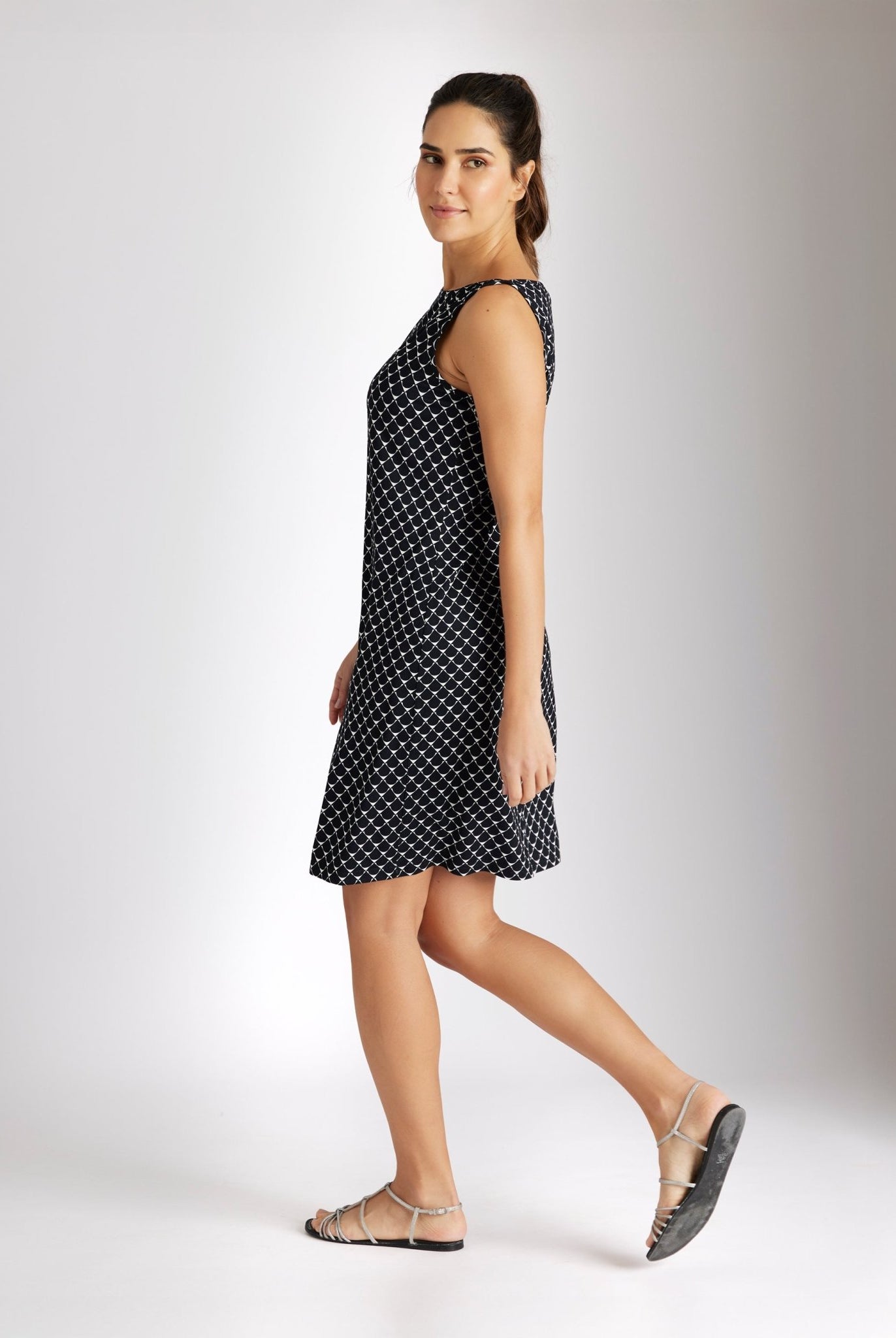 Kurzes, schmales Kleid JUPI aus Viskosejersey mit Stretch - FOX'S - Fashion