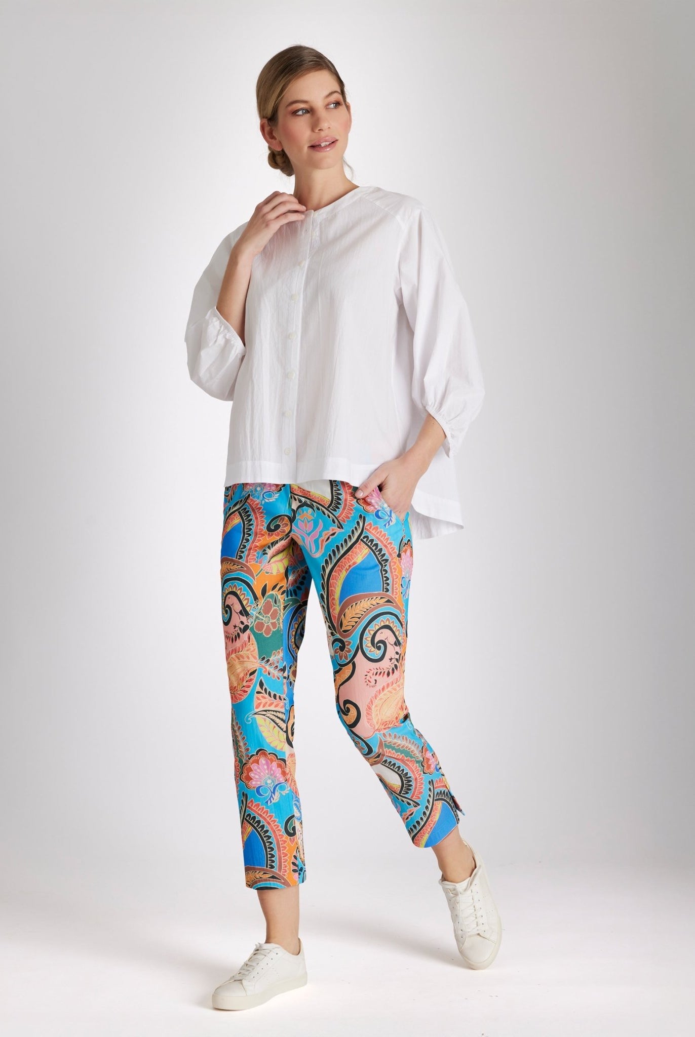 Legere Bluse BLOMBERGA aus 100 % Baumwolle - FOX'S - Fashion