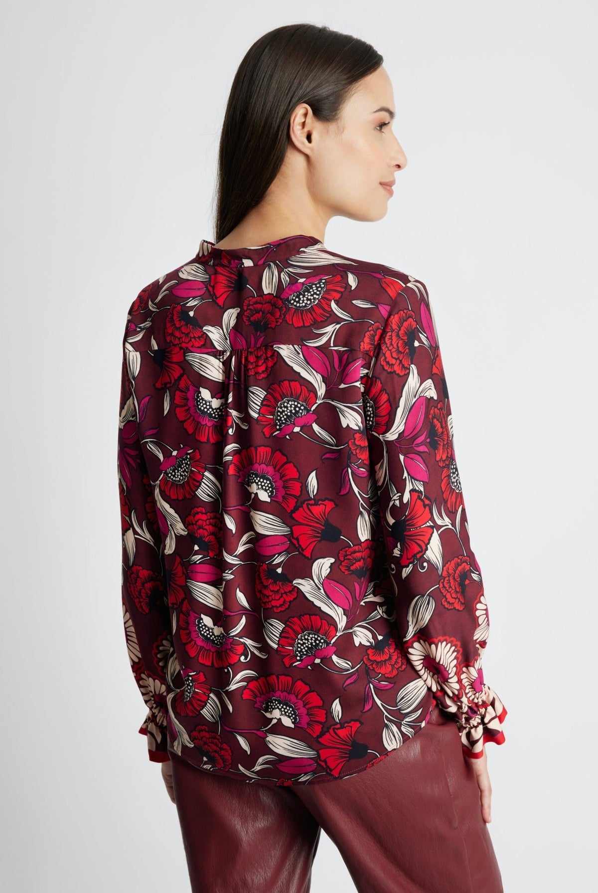Legere Bluse VALYRA aus 100 % Viskose - FOX'S-Fashion