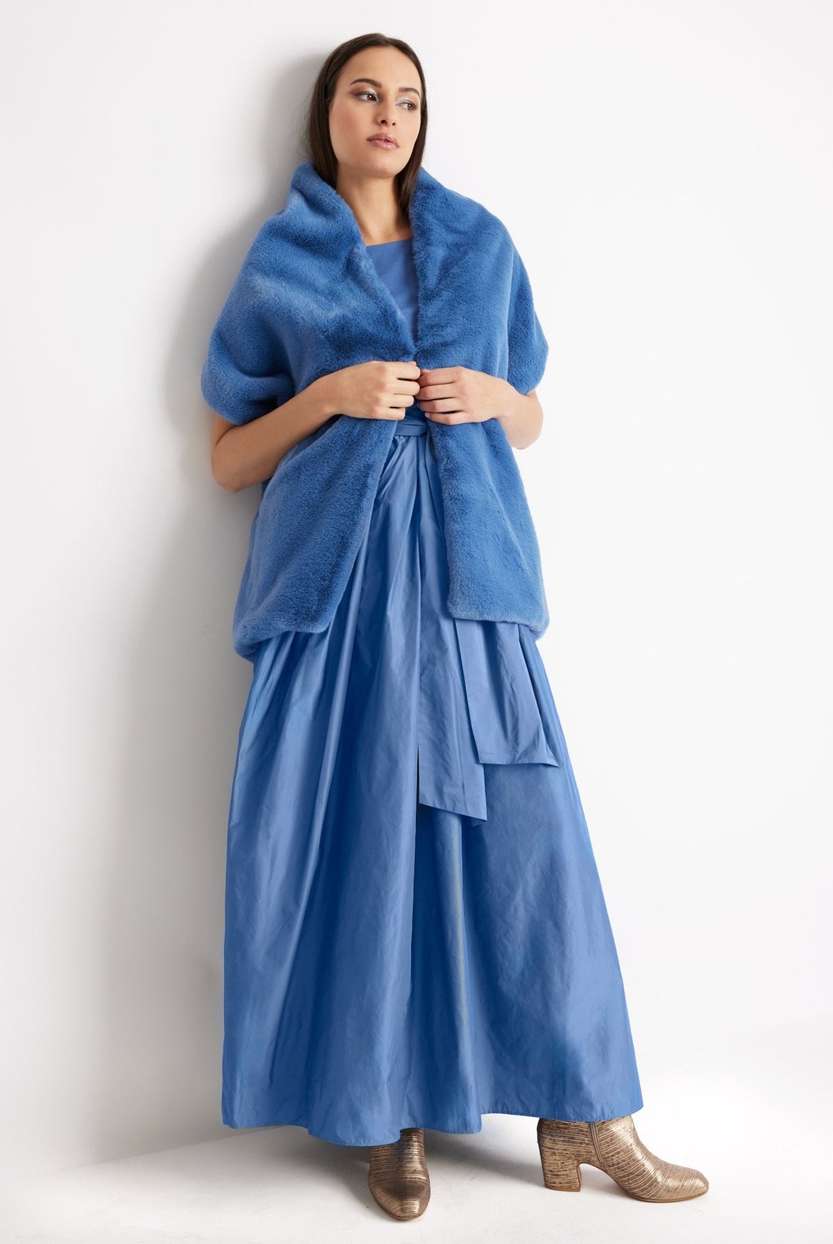 Rechteckige Stola TESTOLA aus Kunstfell - FOX'S-Fashion