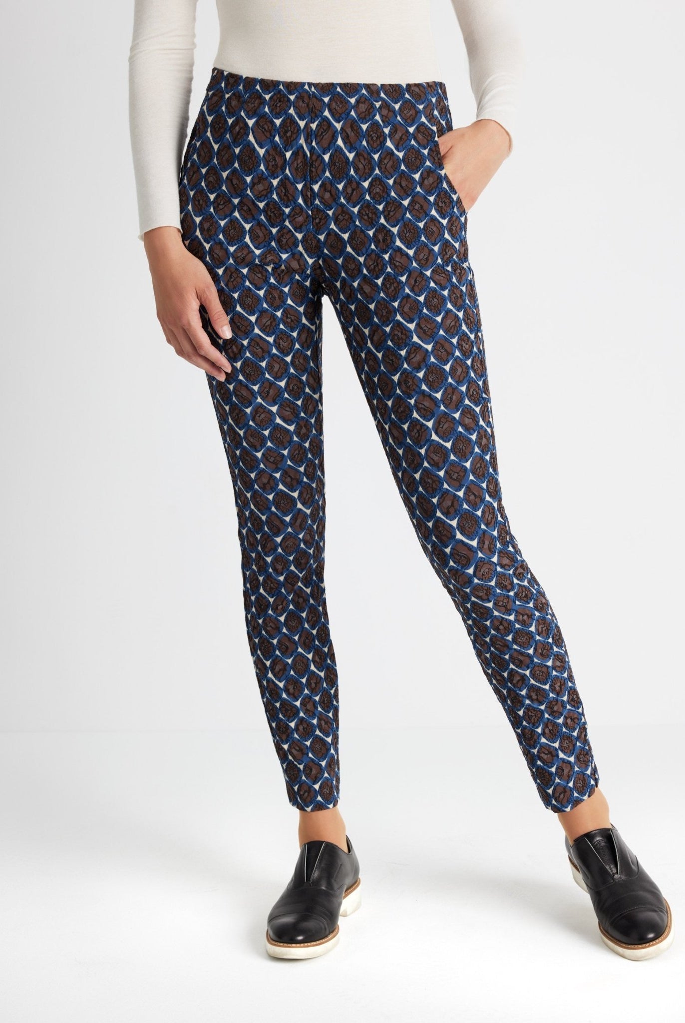 Schmale Hose ENESTRA aus Viskose-Mix mit Gummibund - FOX'S-Fashion