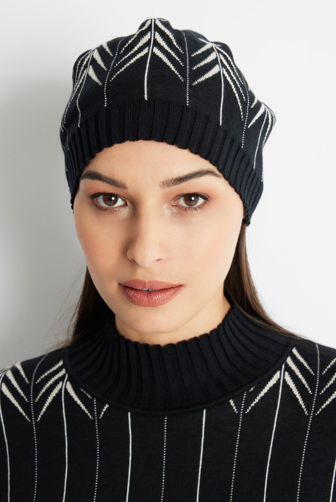 Schmale Strickmütze DAMULA aus Baumwoll-Mix - FOX'S-Fashion