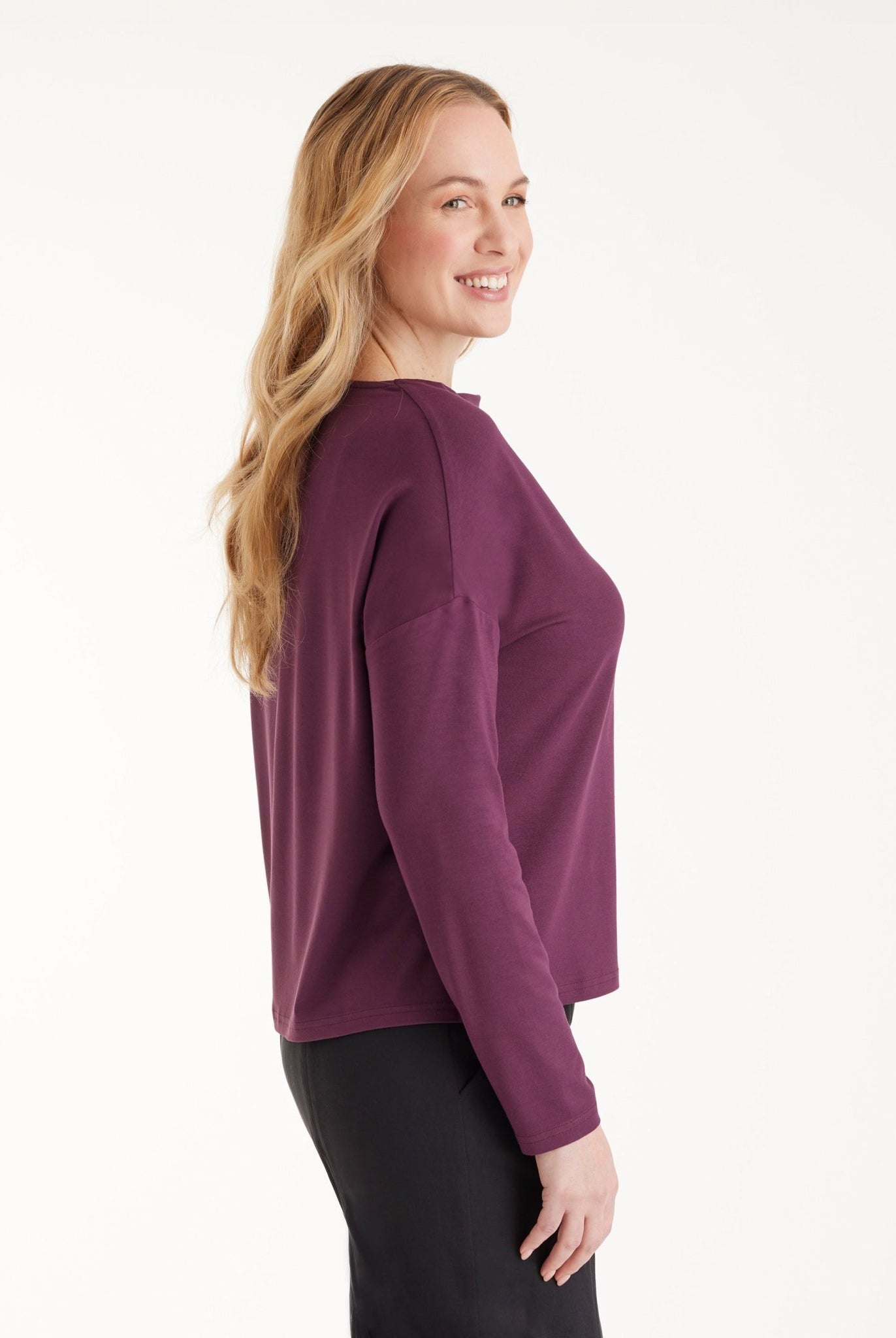 Shirt CISQUIT mit Wasserfallausschnitt und langen Armen in Rot
