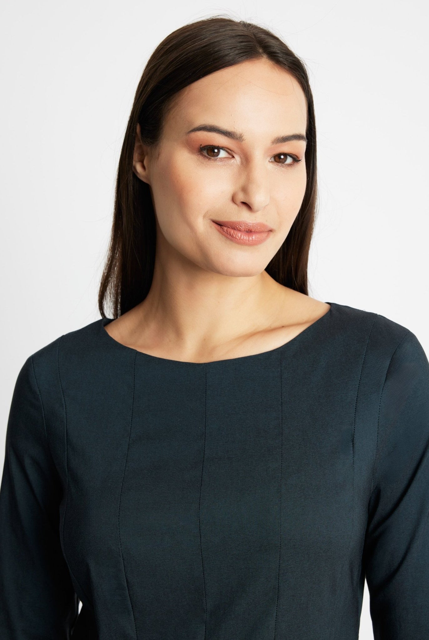Tailliertes Midi-Kleid JEBIZA aus Viskose-Mix - FOX'S-Fashion