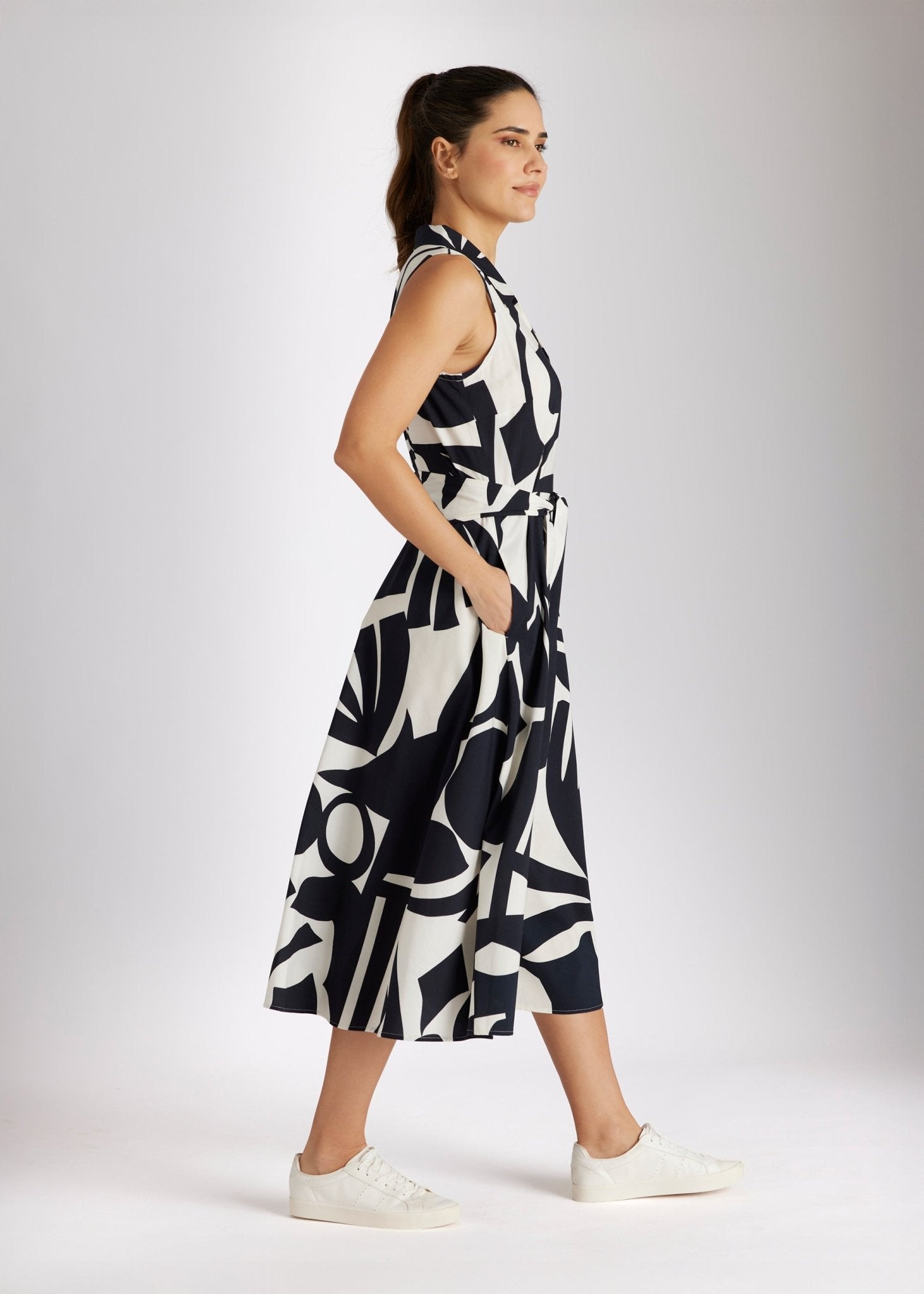 Tailliertes Midi - Kleid QUANOTA aus Viskose - Baumwolle - Mix - FOX'S - Fashion