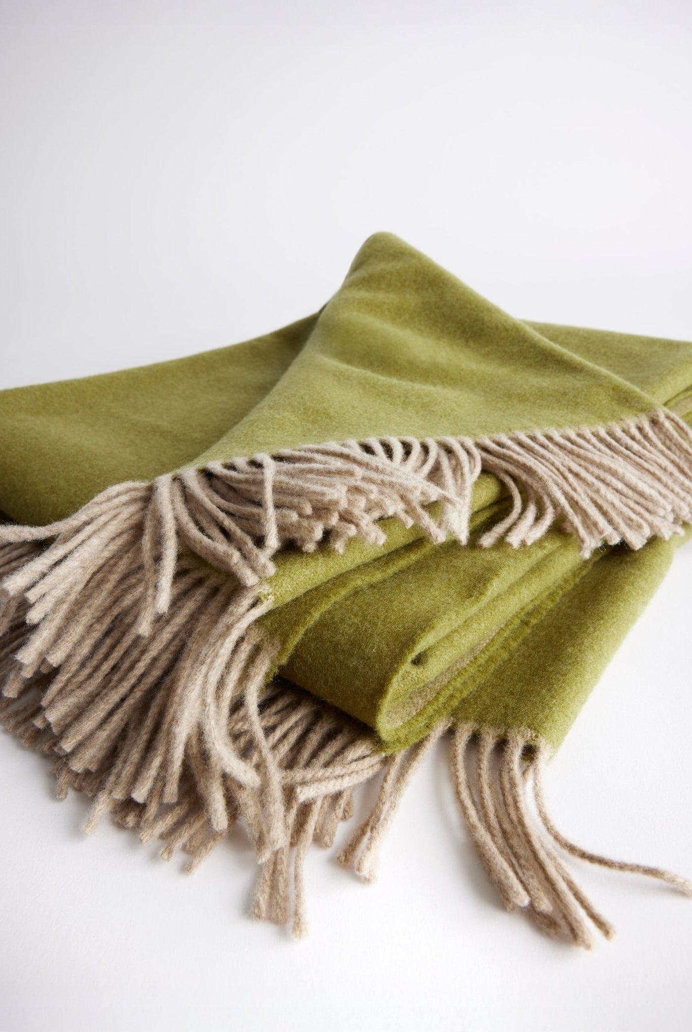 Weiche Decke LANA aus extrafeiner Schurwolle in Doubleface - Machart - FOX'S - Fashion