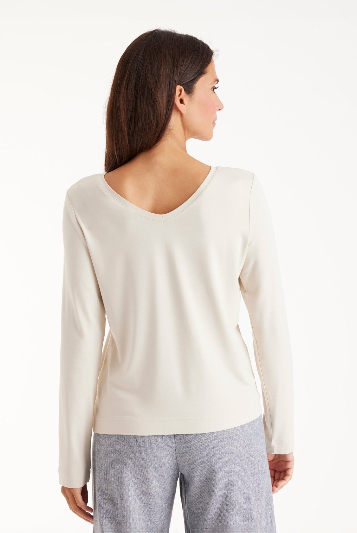 Langarm Shirt CLIVONITA mit Rundhals und V-Ausschnitt in Beige