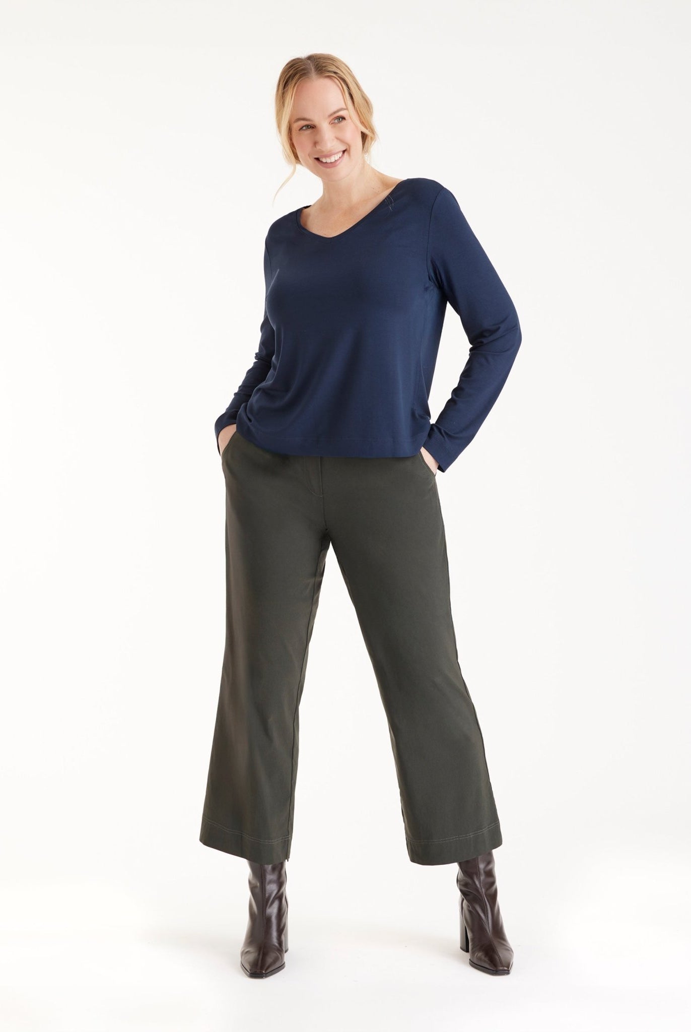 Langarm Shirt CLIVONITA mit Rundhals und V-Ausschnitt in Blau