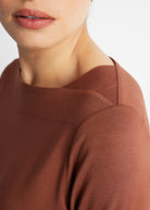 Gerades Shirt CESONTA mit geradem Ausschnitt und langen Ärmeln in Hellbraun