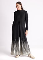 Legerer, ärmelloser Jumpsuit YIMSUI mit Stehkragen, Reißverschluss vorn, Eingrifftaschen und Muster in Schwarz