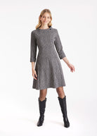 Ausgestelltes Kleid EMOLIA mit Stehkragen - FOX'S - Fashion