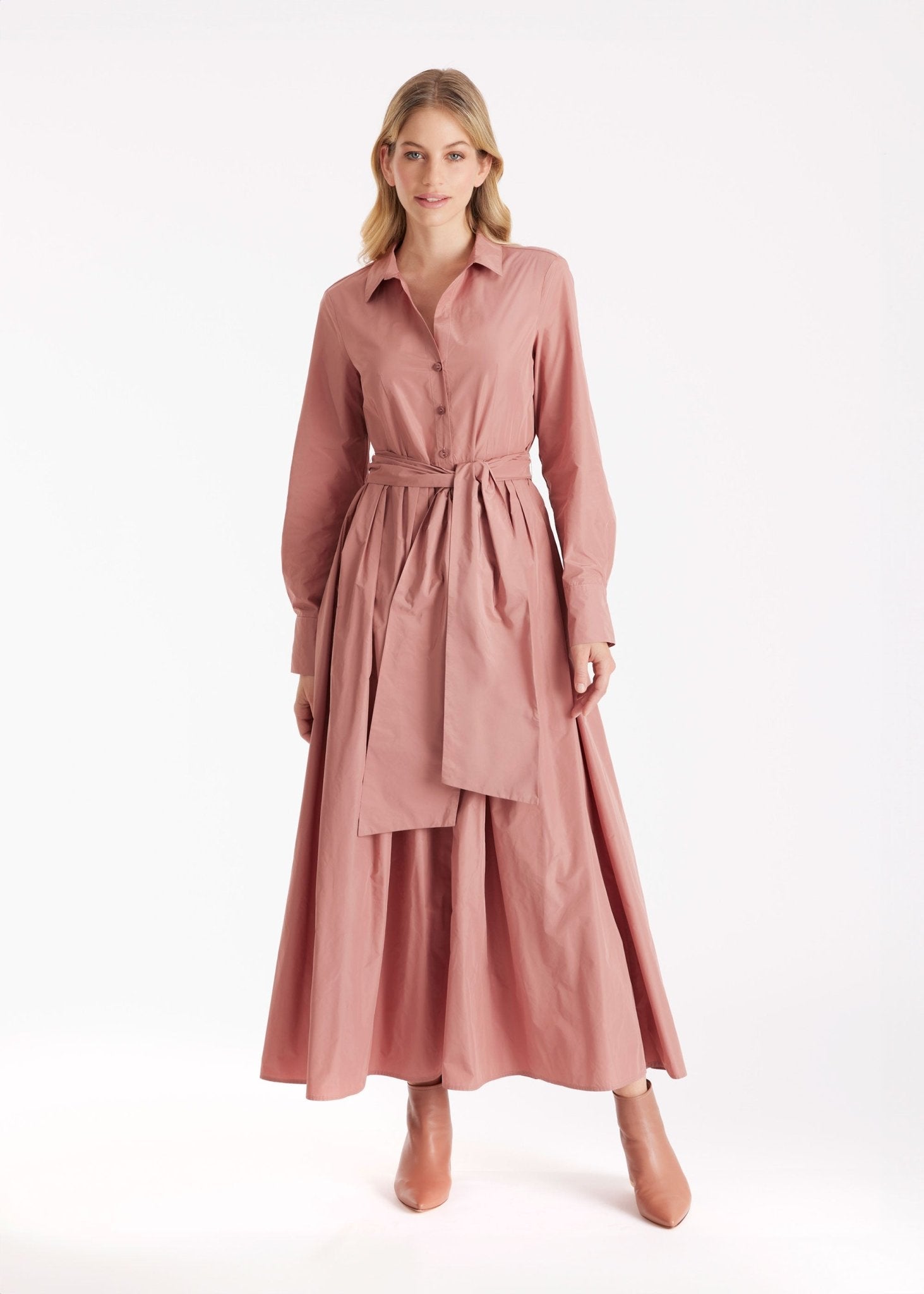 Langes Hemdblusenkleid GUVINTA mit Kragen, Knopfleiste und Bindegürtel in der Taille in Rosa