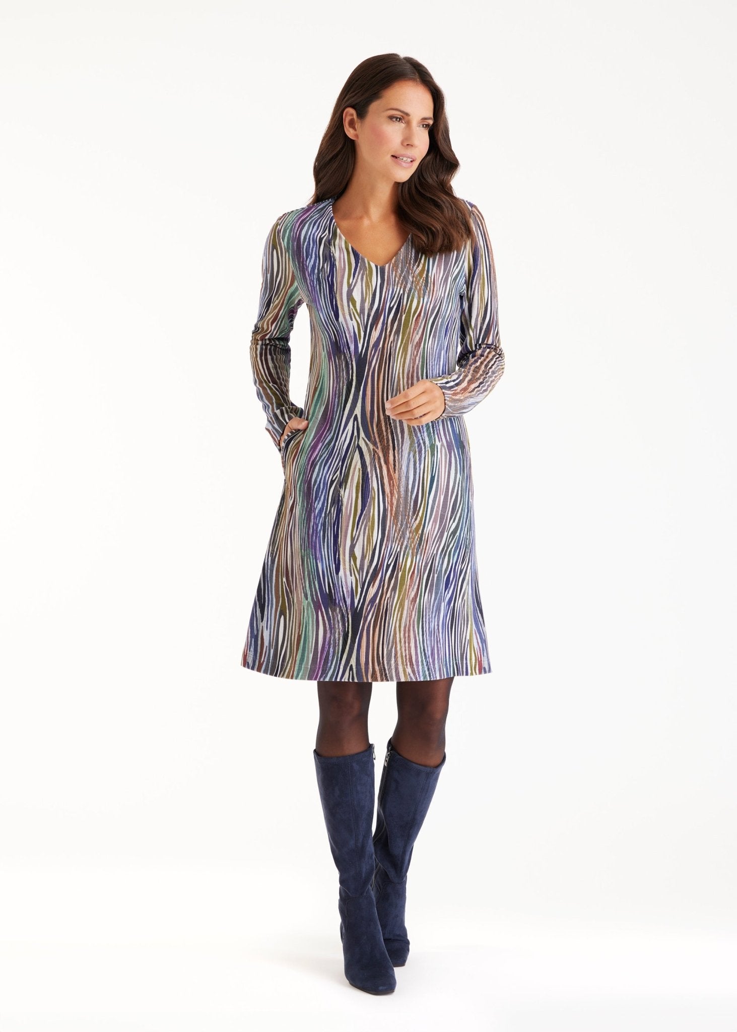 Kurzes Kleid ARAPA aus Viskose mit V - Ausschnitt - FOX'S - Fashion