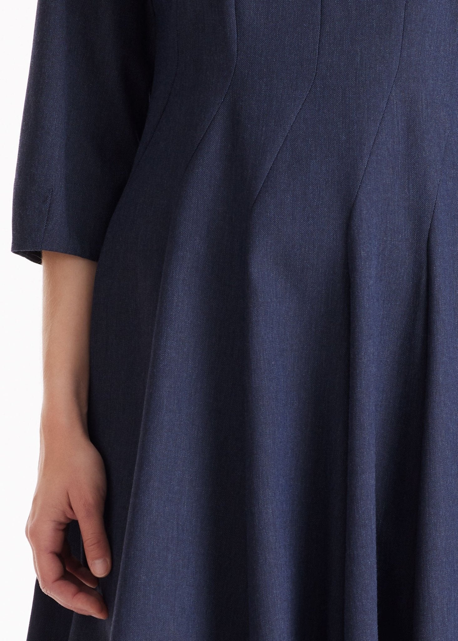 Knielanges Kleid IBIZZA mit Rundhals, 3/4-Ärmeln und weitem Faltenrock in Dunkelblau