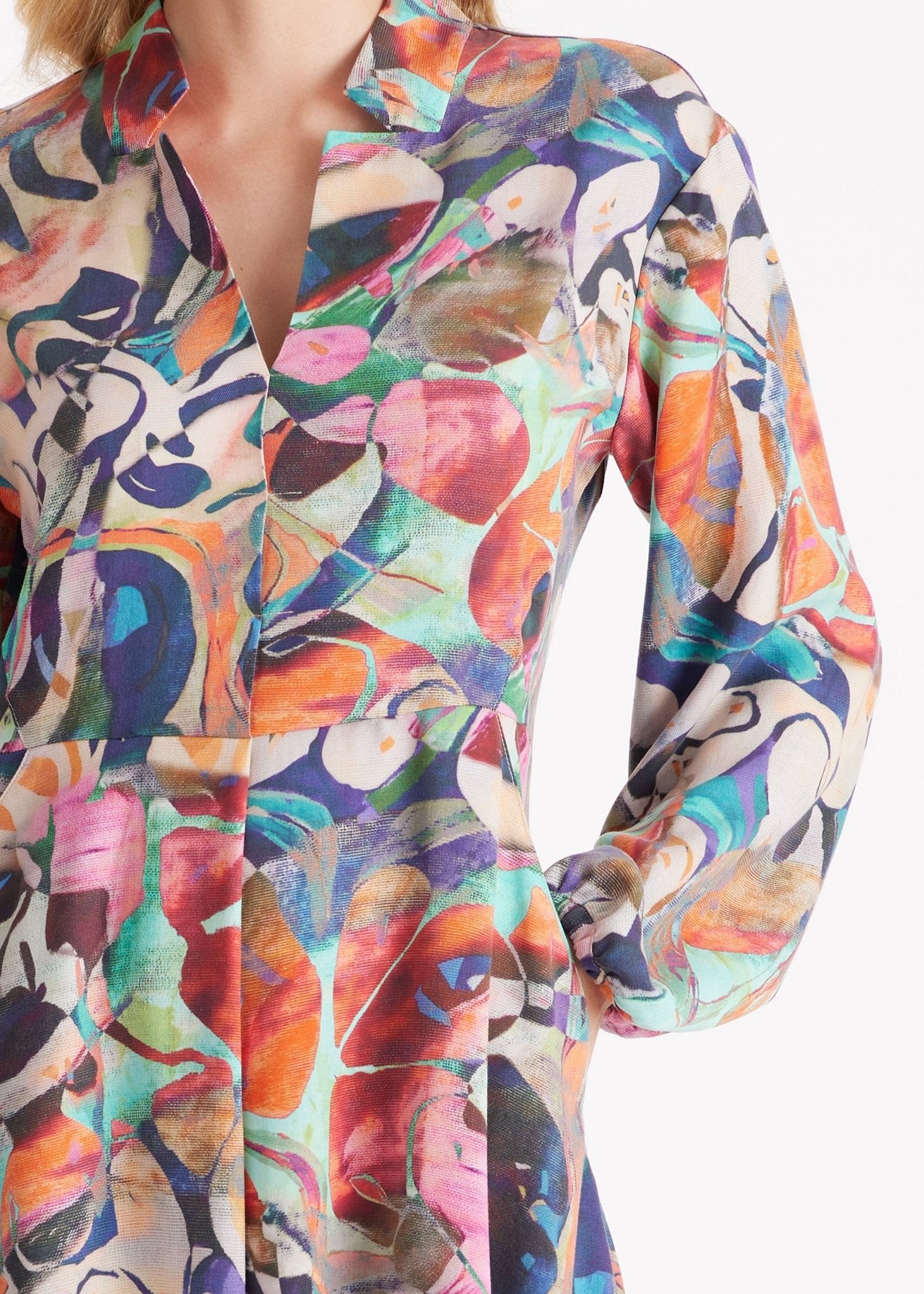 Langes Kleid DYOTI aus Tencel mit V - Ausschnitt - FOX'S - Fashion