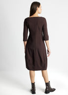 Midi-Kleid JAROBO aus Viskose-Mix mit leichter O-Form - FOX'S-Fashion