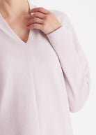 Pullover FEALIA mit V - Ausschnitt und überschnittenem Arm - FOX'S - Fashion