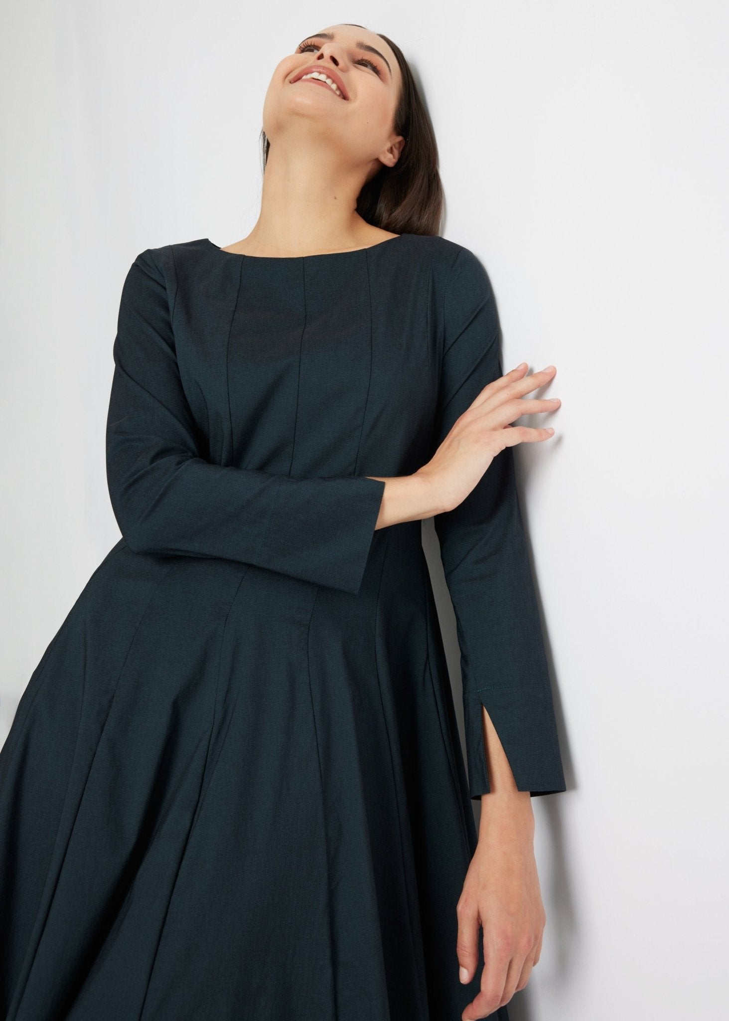 Tailliertes Midi-Kleid JEBIZA aus Viskose-Mix - FOX'S-Fashion