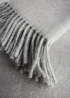 Weiche Decke LANA aus extrafeiner Schurwolle in Doubleface - Machart - FOX'S - Fashion