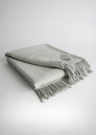 Weiche Decke LANA aus extrafeiner Schurwolle in Doubleface - Machart - FOX'S - Fashion