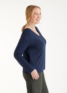 Langarm Shirt CLIVONITA mit Rundhals und V-Ausschnitt in Blau