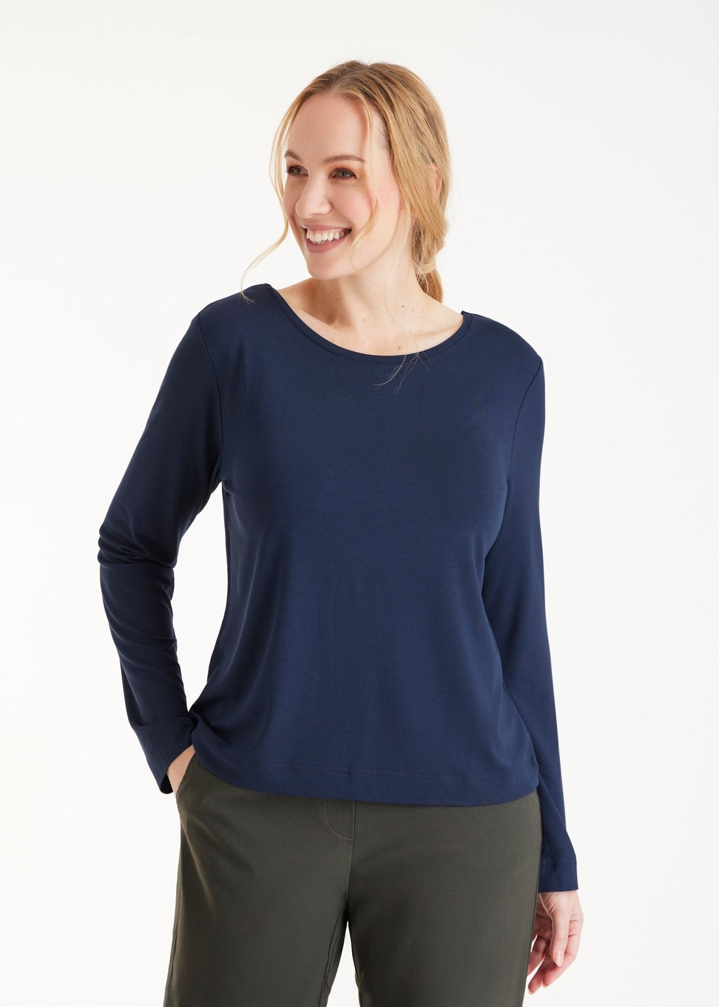 Wendeshirt CLIVONITA aus Viskose mit Rundhals oder V - Ausschnitt - FOX'S - Fashion